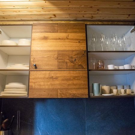 Moderne Altbauwohnung Im Zentrum Von Bern Mit Wellness Bagian luar foto