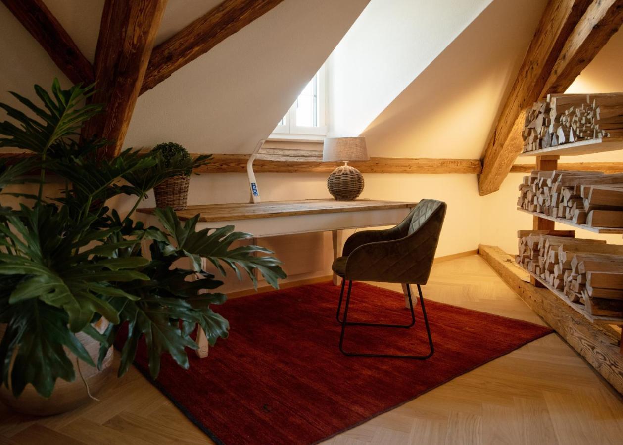 Moderne Altbauwohnung Im Zentrum Von Bern Mit Wellness Bagian luar foto