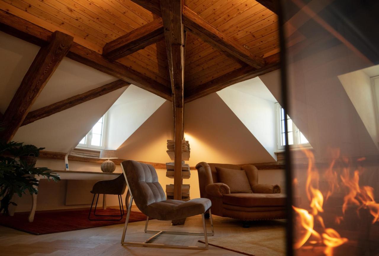 Moderne Altbauwohnung Im Zentrum Von Bern Mit Wellness Bagian luar foto