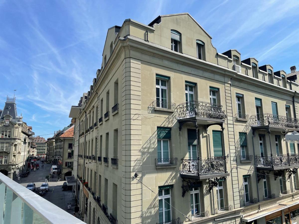 Moderne Altbauwohnung Im Zentrum Von Bern Mit Wellness Bagian luar foto